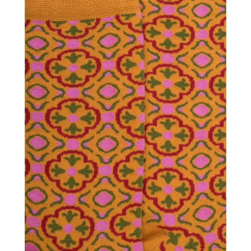 chaussettes_en_coton_pour_1-1.webp Femme Doré Doré Chaussettes^Chaussettes en coton pour femmes avec motifs de carreaux mexicains - Maïs