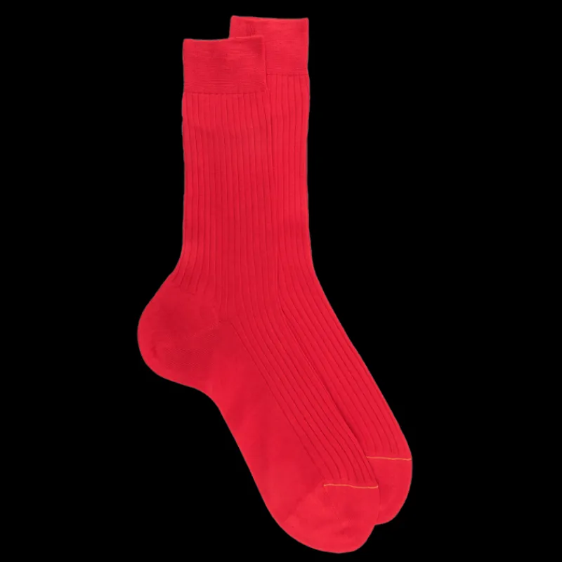 chaussettes_homme_luxe_en_0-28.webp Homme Doré Doré Chaussettes^Chaussettes homme luxe en pur fil d'écosse extra fin - Rouge ponceau