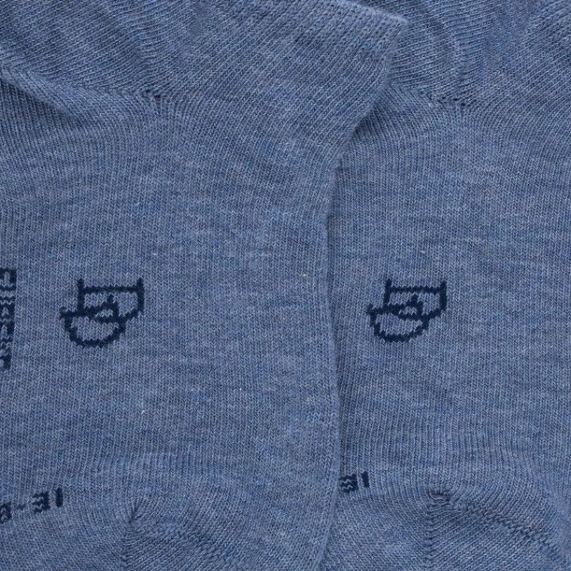 socquettes_enfant_en_coto_1-2.webp Enfant Doré Doré Socquettes^Socquettes enfant en coton égyptien - Bleu jean clair